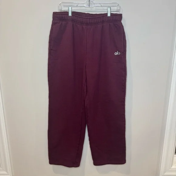Women’s ALO Accolade Straight leg Sweatpants Burgundy Truffle Large - Picture 3 of 10